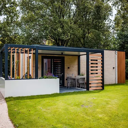 In Veluwe With Pool And Sauna, Cleaning Included Holiday home *